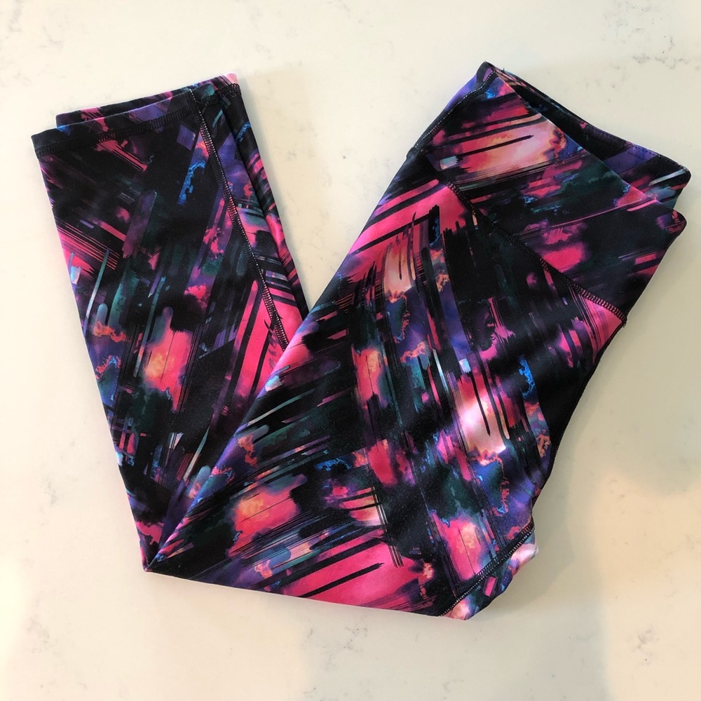 Fabletics Crop Leggings